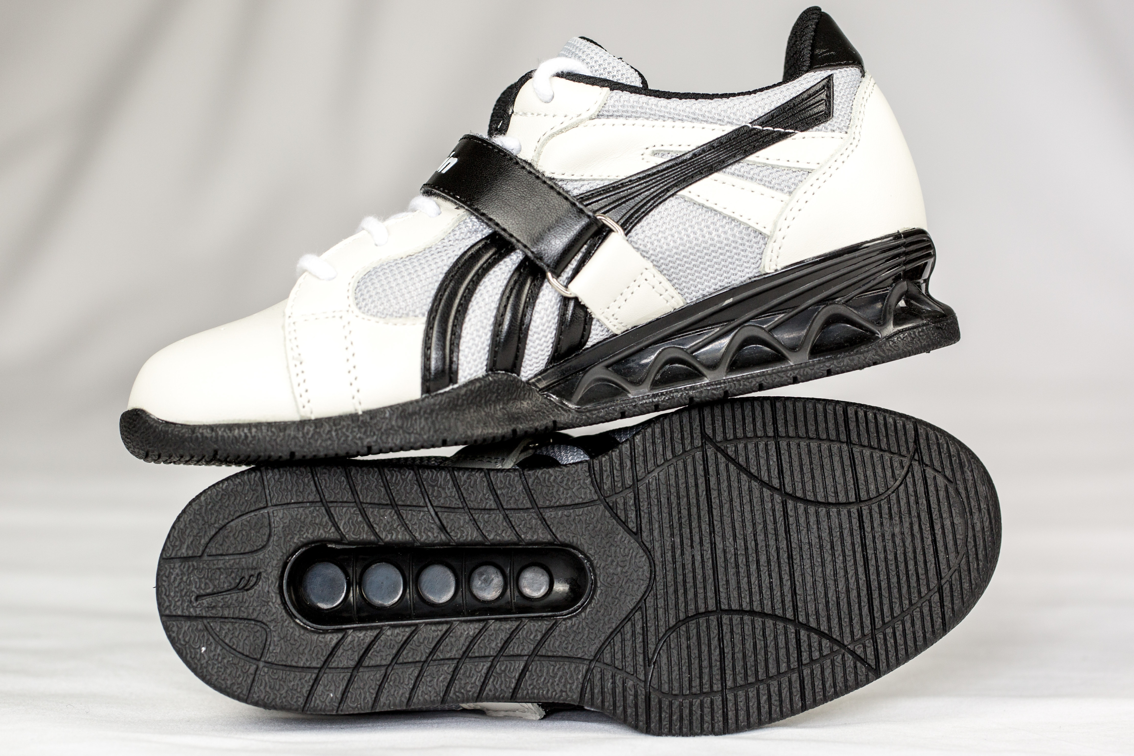 DOWIN Advance (GongLu 3) White/black weightlifting shoe